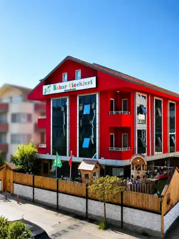 Bahar Çiçekleri Anaokulu - Kreş ve Anaokulu - İzmir