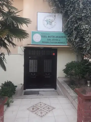 ÖZEL BUTİK AKADEMİ REHABİLİTASYON MERKEZİ - Fizik Tedavi ve Rehabilitasyon - İstanbul