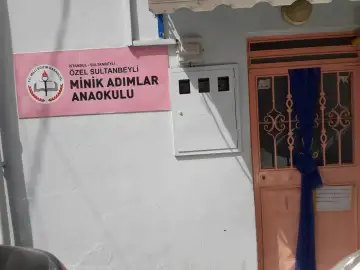 Özel Minik Adımlar Anaokulu - Kreş ve Anaokulu - İstanbul