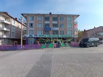 Kütahya Özel Mutlu Çocuklar Anaokulu