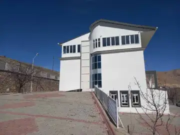 Yeni Yaşam Özel Bakım Merkezi -Tunceli nursing home - Yaşlı Bakım Evi - Tunceli