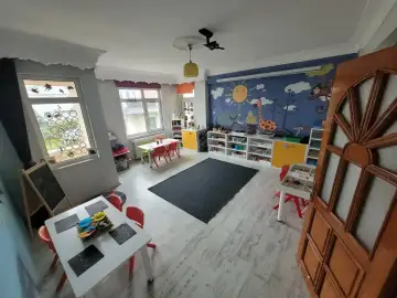 Çamlıca Neşeli Yüzler Anaokulu - Kreş ve Anaokulu - İstanbul