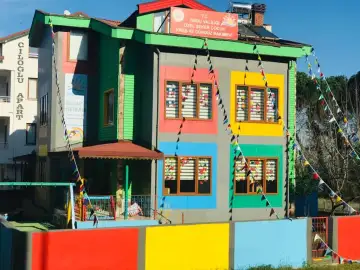 Şeker Çocuk Kreş ve Gündüz Bakım Evi