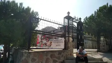 E. Münevver Denizolgun Anaokulu - Kreş ve Anaokulu - İzmir