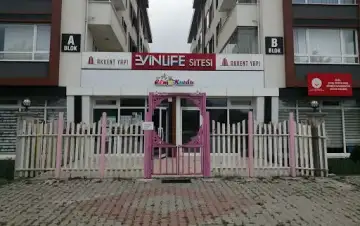 Özel Elma Kurdu Kreş Gündüz Bakım Evi ve Çocuk Kulübü - Çocuk Bakım Merkezi - Bolu