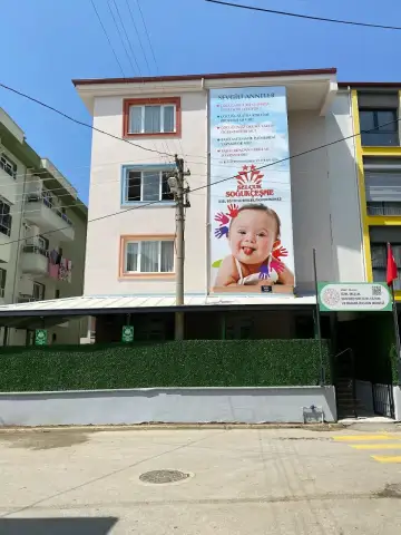 Efes Özel Eğitim Ve Rehabilitasyon Merkezi - Özel Eğitim ve Gelişim Merkezi - İzmir