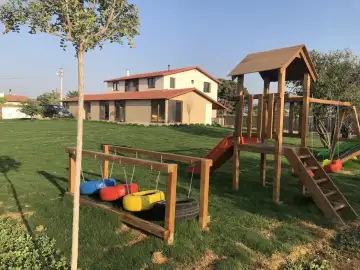Özel Evrensel Anaokulu - Kreş ve Anaokulu - İzmir