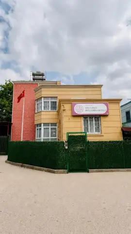 Özel Ulubatlı Beyazzambak Anaokulu - Çocuk Bakım Merkezi - Adana