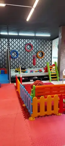 Kidszem Çocuk Aktivite Merkezi - Çocuk Bakım Merkezi - İstanbul