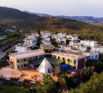 Altınoluk Huzur Evi Afrodit - Afrodit Sağlıklı Yaşam Köyü - Yaşlı Bakım Evi - Balıkesir
