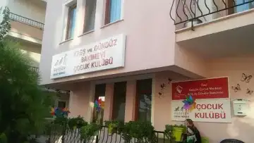Gelişim Çocuk Merkezi Kreş ve Gündüz Bakımevi Çocuk Kulübü - Çocuk Bakım Merkezi - Çanakkale