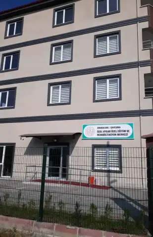 Özel Uygar Özel Eğitim ve Rehabilitasyon Merkezi - Özel Eğitim ve Gelişim Merkezi - Zonguldak