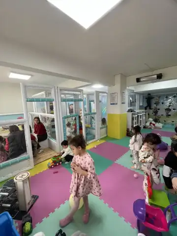 İYİKİM CAFE OYUN EVİ - Çocuk Bakım Merkezi - Artvin