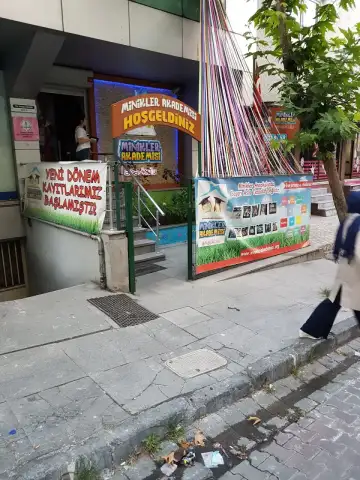 Özel Güngören Minikler Anaokulu - Kreş ve Anaokulu - İstanbul