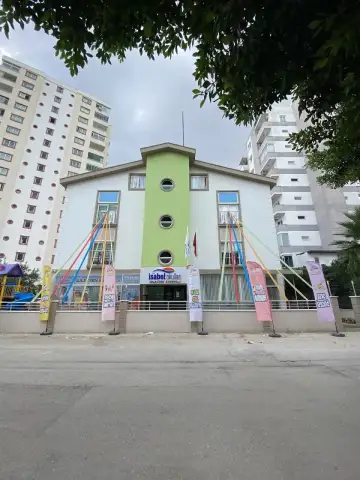 Özel İsabet Okulları Gülderen Anaokulu - Çocuk Bakım Merkezi - Adana