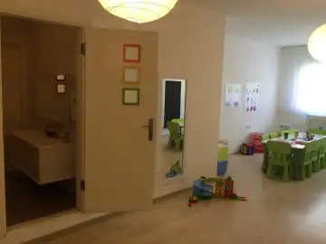 Beyaz Balon Anaokulları - Kreş ve Anaokulu - İzmir