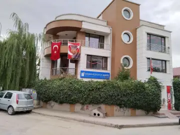 Özel Eskişehir Küçük Şeyler Anaokulu - Kreş ve Anaokulu - Eskişehir