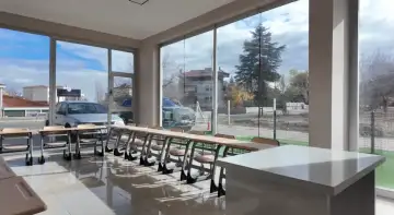 Arı kovanı Çocuk Kulübü