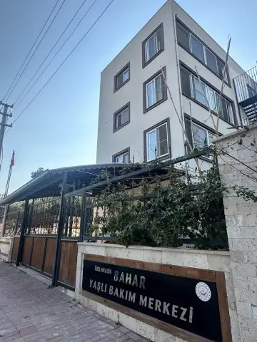 Özel Mersin Bahar Huzurevi ve Yaşlı Bakım Merkezi