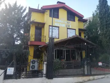 Özel Sabiha Teyze Huzurevi - Yaşlı Bakım Evi - Adana