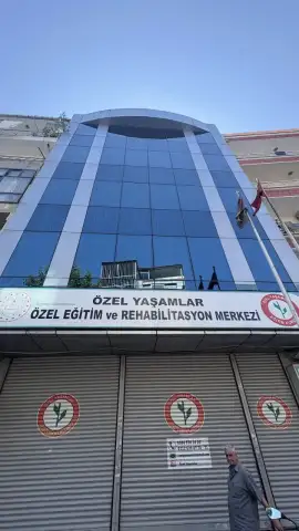 T.C MİLLİ EĞİTİM BAKANLIĞI ÖZEL YAŞAMLAR ÖZEL EĞİTİM ve REHABİLİTASYON MERKEZİ