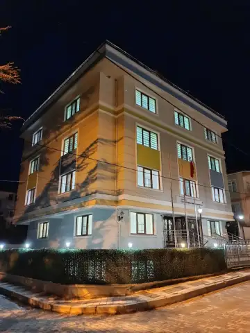 Özel Emet Beyaz Zambak Anaokulu - Kreş ve Anaokulu - Kütahya