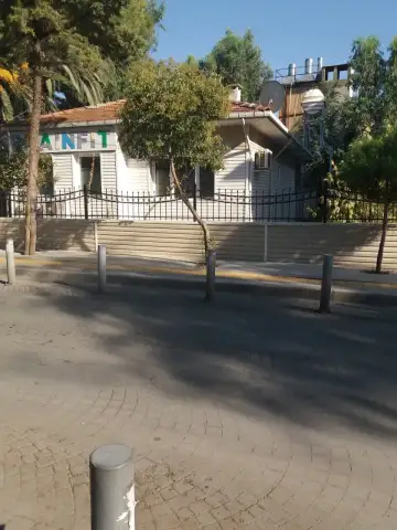 Özel Mavi Dünya Anaokulu - Kreş ve Anaokulu - İzmir