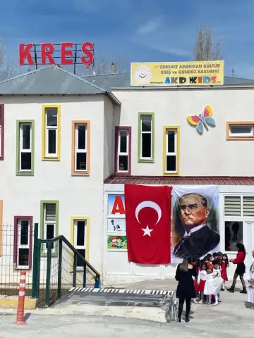 ÖZEL EDREMIT AKD KIDS KRES ANAOKULU - Kreş ve Anaokulu - Van