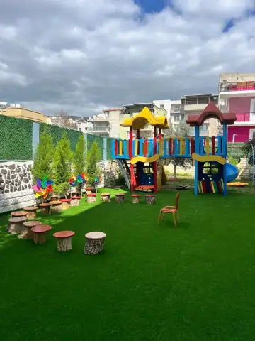 Özel Mavi Anaokulu - Kreş ve Anaokulu - İzmir