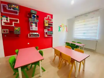 Özel Minik Kalpler Anaokulu - Kreş ve Anaokulu - Bursa