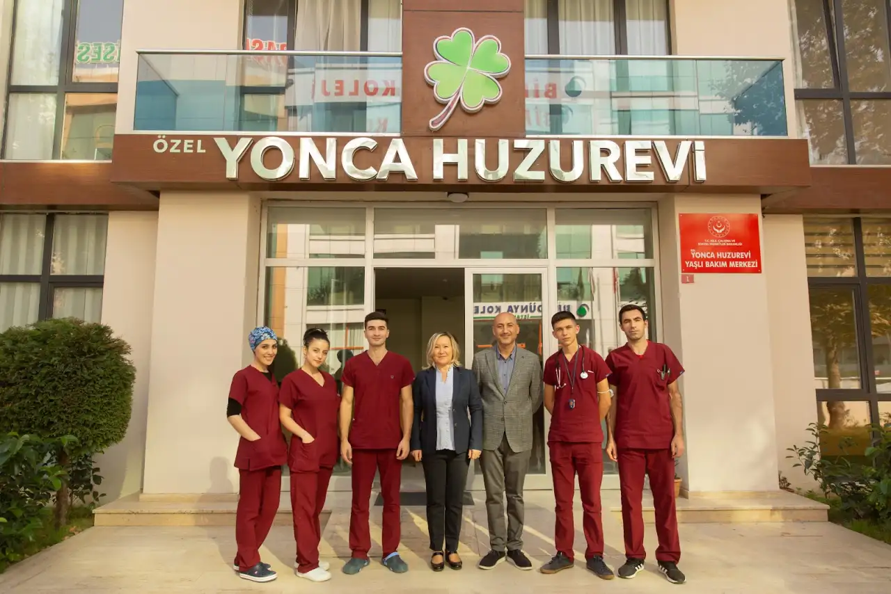 Özel Yonca Huzurevi ve Yaşlı Bakım Merkezi