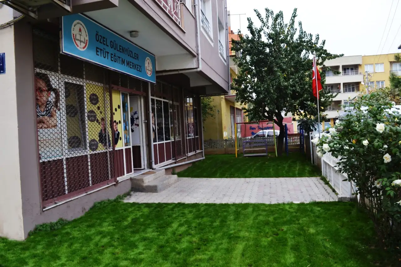 Gülen Yüzler Anaokulu - Kreş ve Anaokulu - İzmir - galeri görseli