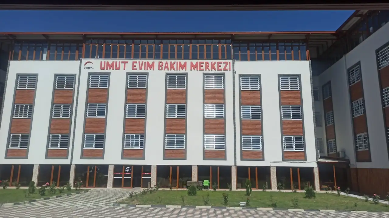 UMUT EVİM BAKIM MERKEZİ - Yaşlı Bakım Evi - Konya