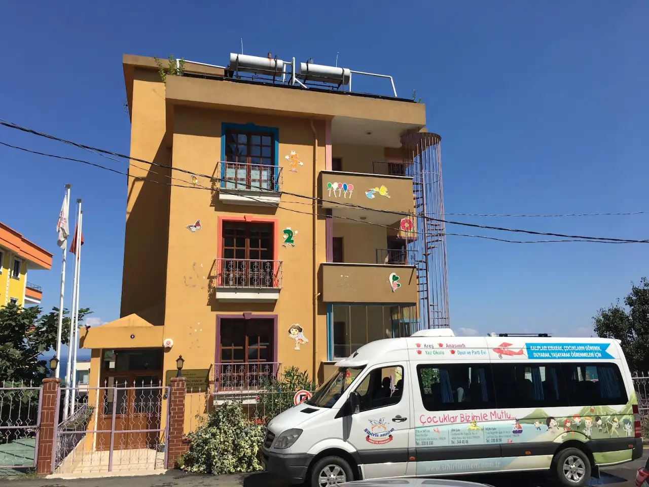 Sihirli Ailem Kreş Ve Anaokulu - Kreş ve Anaokulu - Trabzon