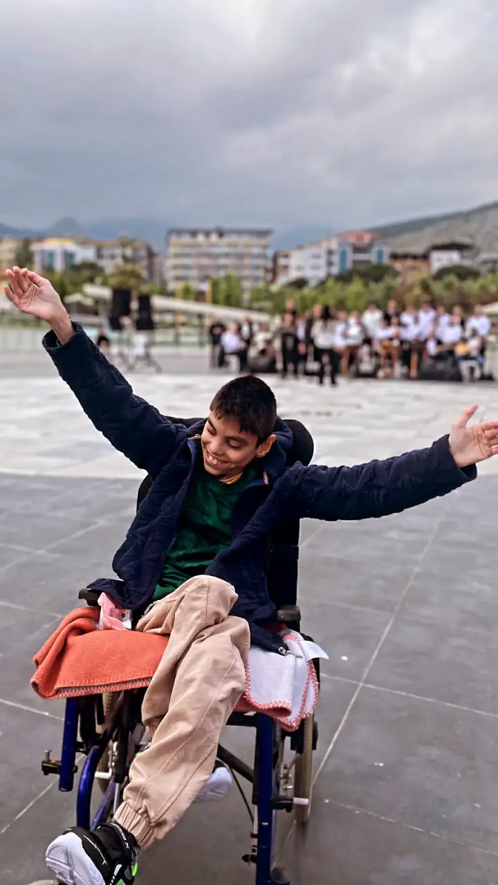 Özel Mavi Özel Eğitim Ve Rehabilitasyon Merkezi