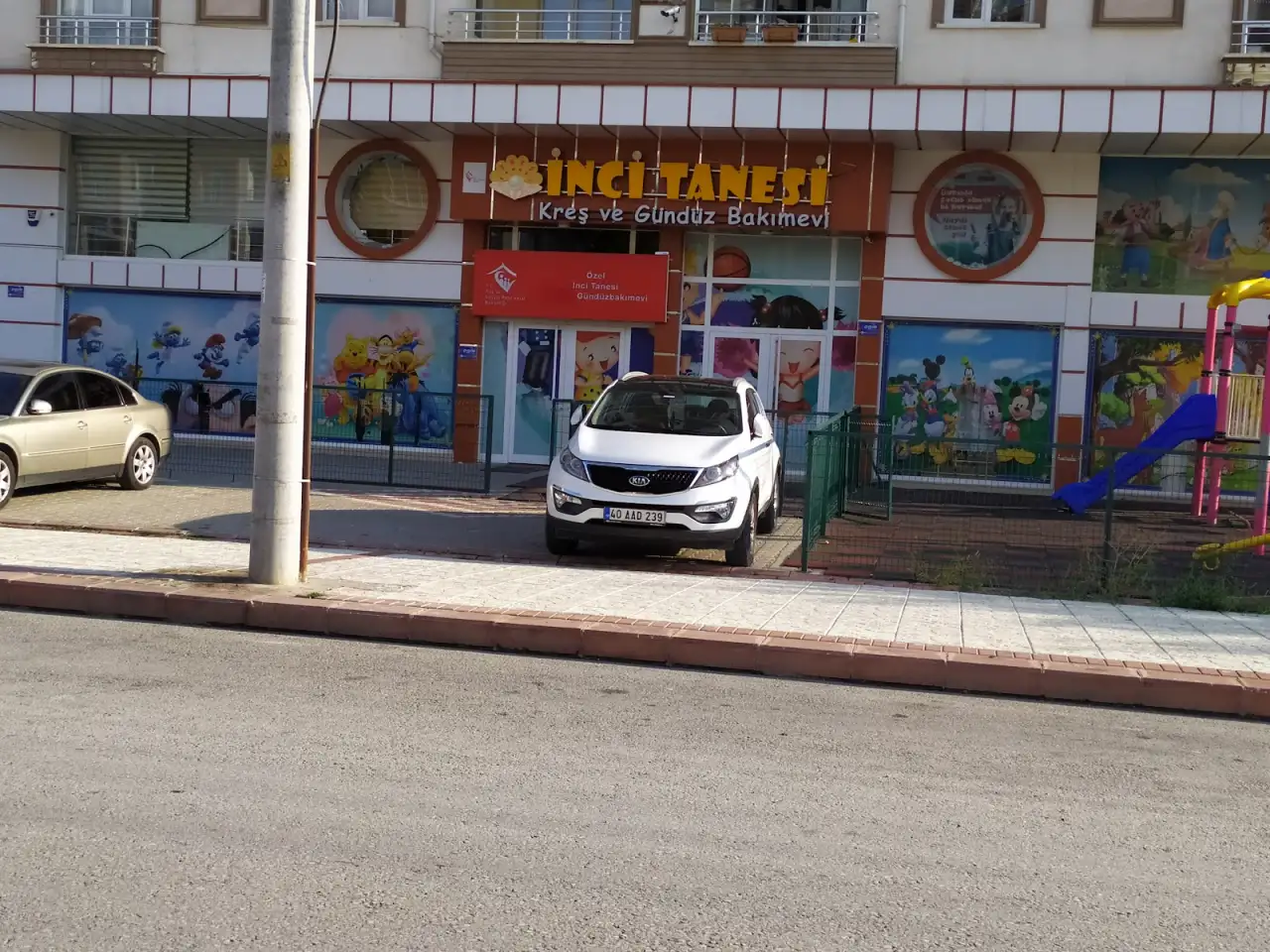 Özel Neşeli Bahçe Gündüz Bakımevi