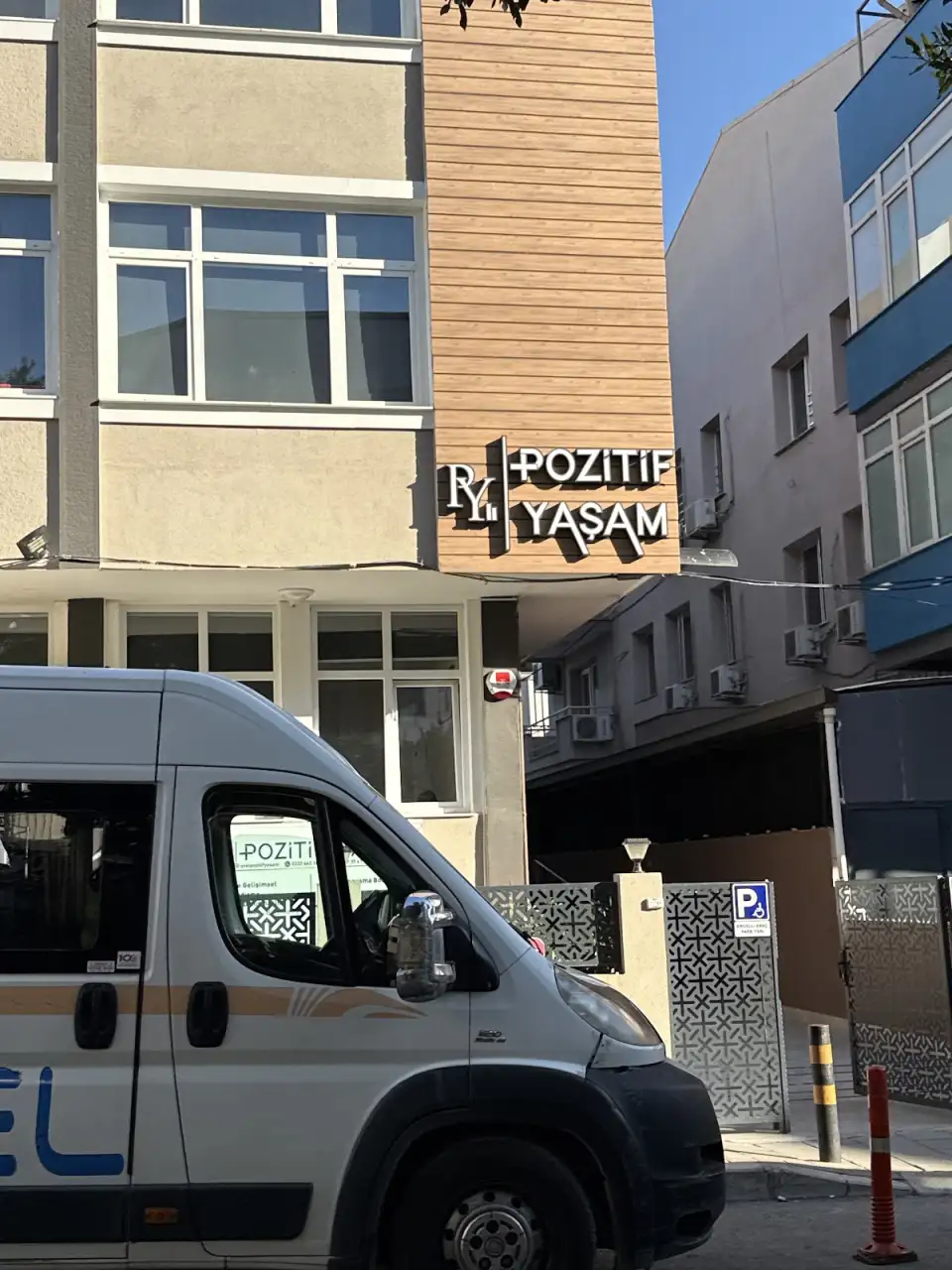 Pozitif Yaşam Özel Eğitim ve Rehabilitasyon Merkezi - Özel Eğitim ve Gelişim Merkezi - İzmir - galeri görseli