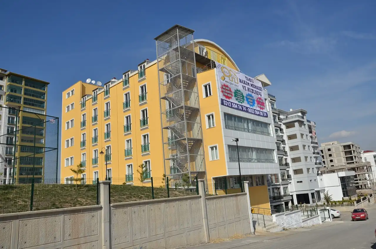 İlgievi Huzurevi ve Yaşlı Bakım Merkezi - Yaşlı Bakım Evi - Ankara