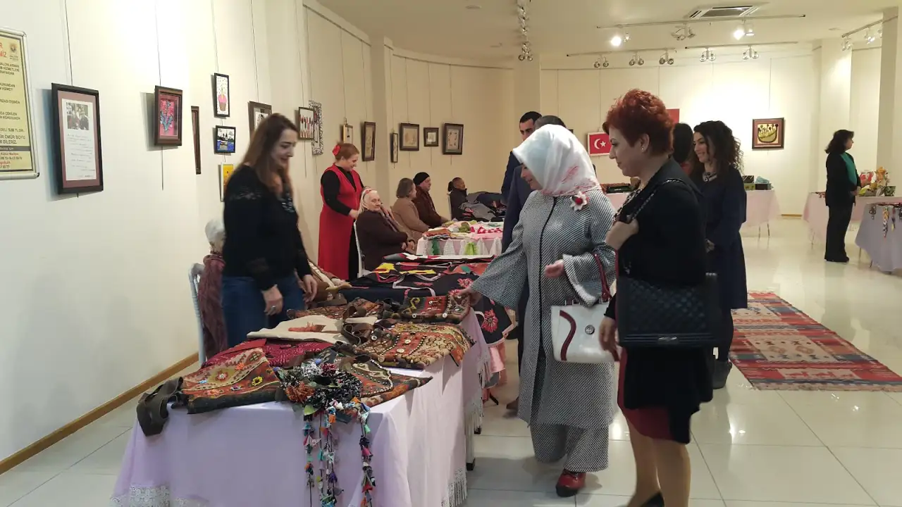 Kadıköy Yaşam Huzur Evi ve Yaşlı Bakım Evi - Huzurevi - İstanbul