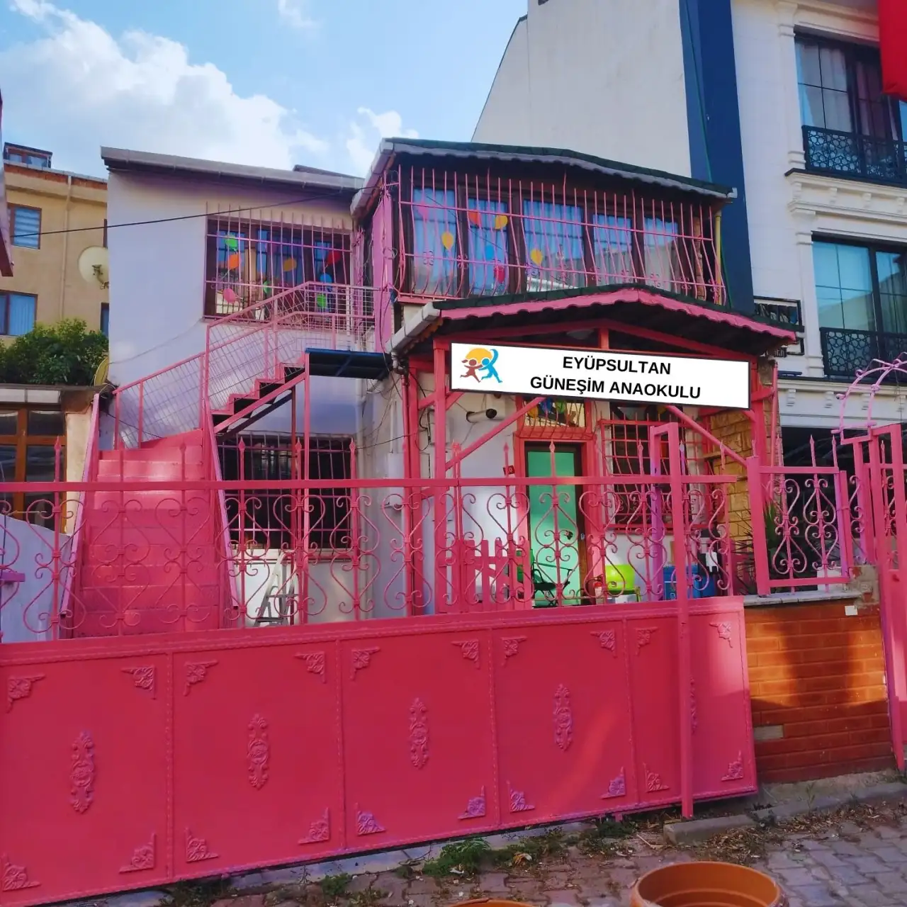 EYÜPSULTAN GÜNEŞİM ANAOKULU - Kreş ve Anaokulu - İstanbul