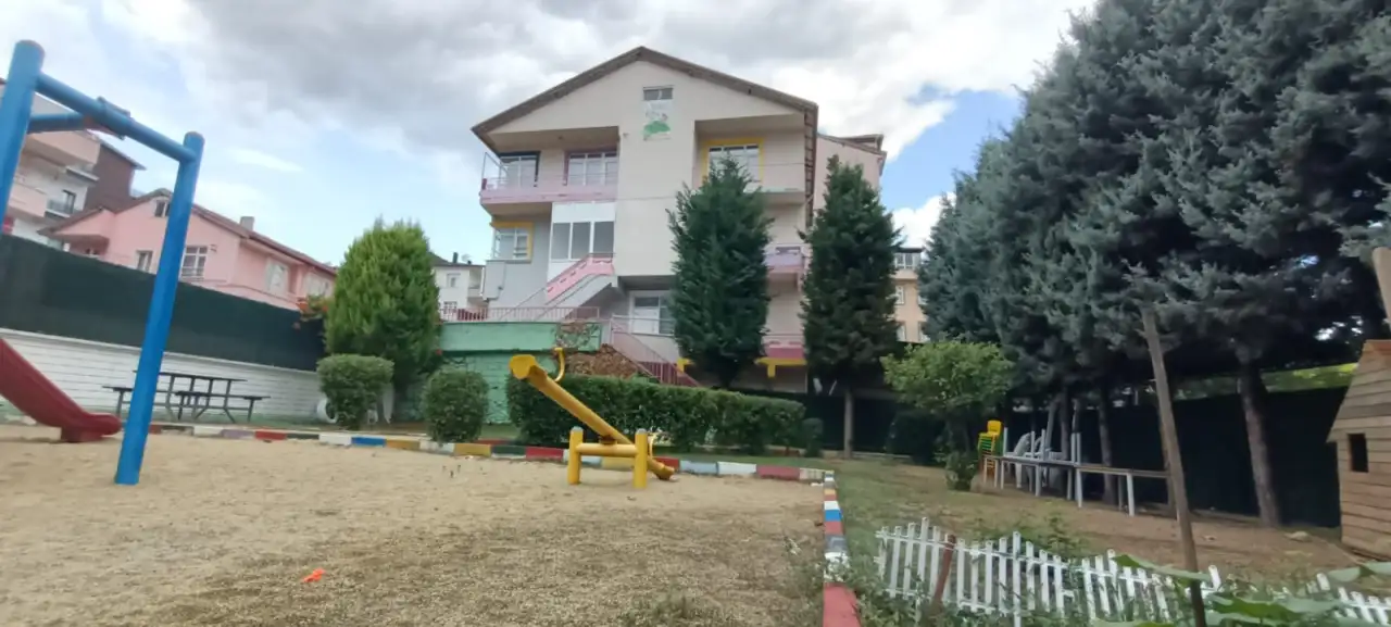 Derince Beyaz Zambak Gündüz Bakım Evi - Çocuk Bakım Merkezi - Kocaeli