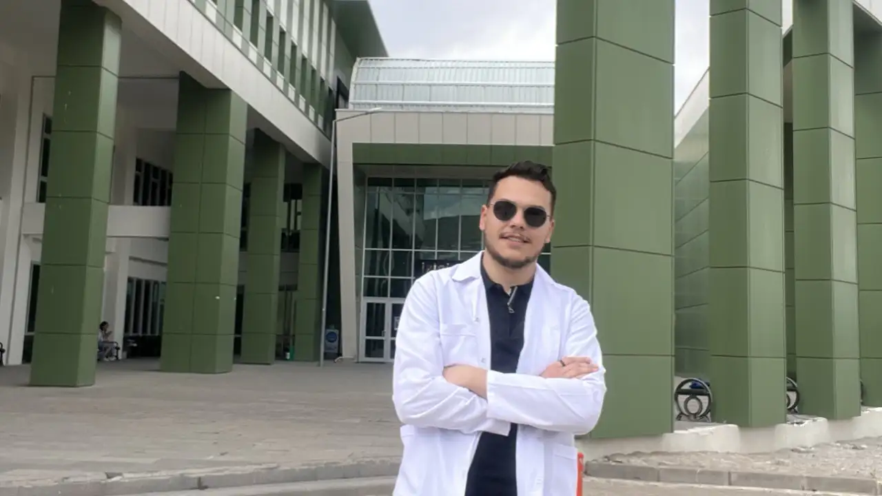 Fizyoterapist Mustafa Emirhan Tankulu - Bireysel Fizyoterapist - Antalya