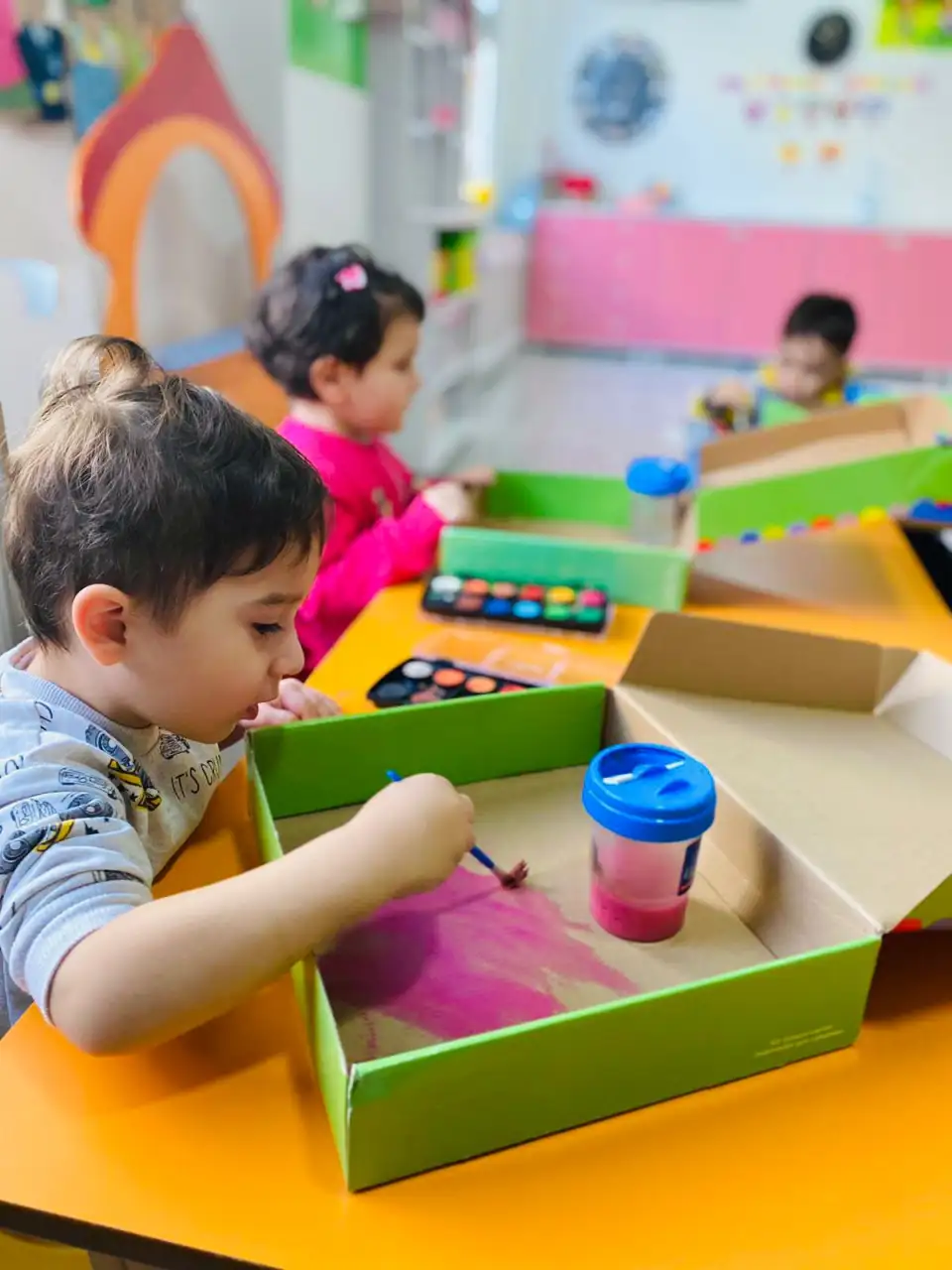 Pembe Mavi Düşler Anaokulu ve Gündüz Bakımevi