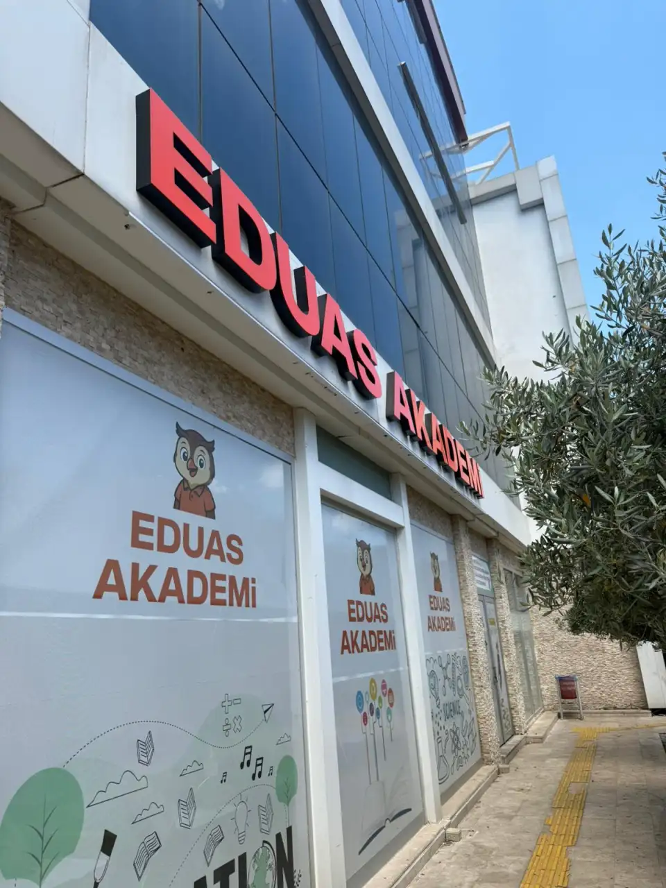 EDUAS AKADEMİ (EĞİTİMDE RENKLİ ADIMLAR SOSYAL ETKİNLİK VE GELİŞİM MERKEZİ)