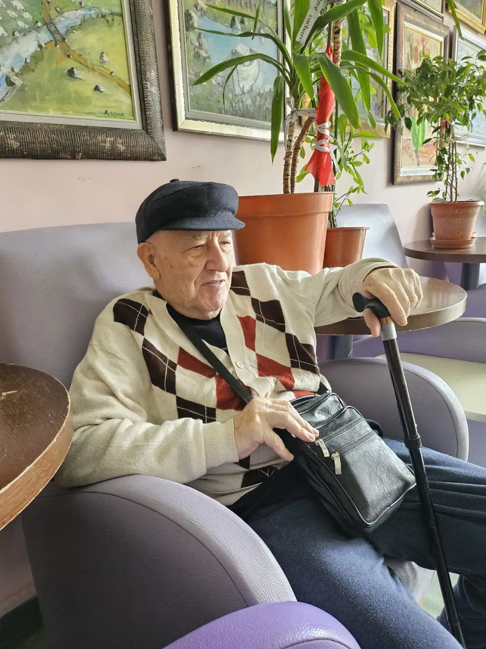 Özel Melahat Demirbaş Huzur Ve Yaşlı Bakımevi