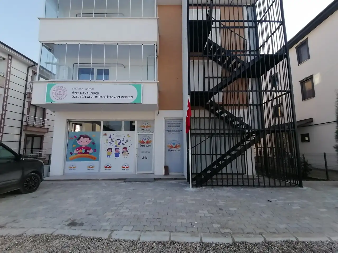 Akyazı Özel Hayal Gücü Özel Eğitim ve Rehabilitasyon Merkezi
