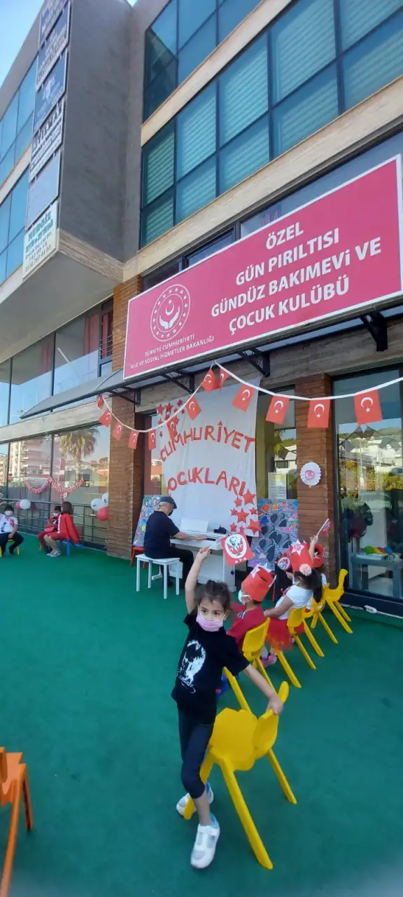 Gün Pırıltısı Gündüz Bakımevi ve Çocuk Kulübü - Çocuk Bakım Merkezi - Antalya