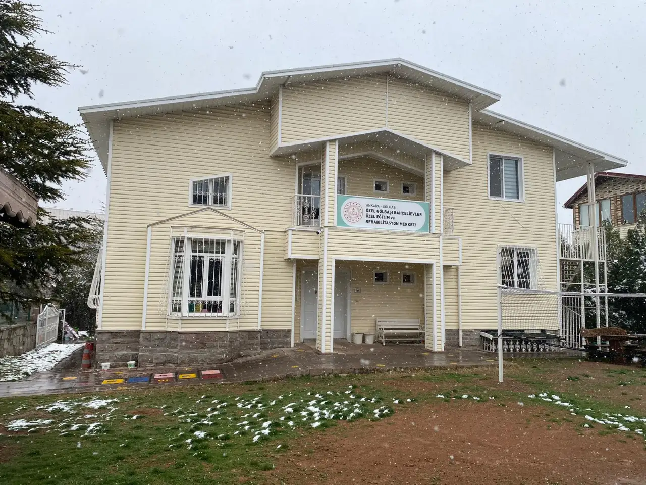 Özel Gölbaşı Bahçelievler Özel Eğitim ve Rehabilitasyon Merkezi - Özel Eğitim ve Gelişim Merkezi - Ankara