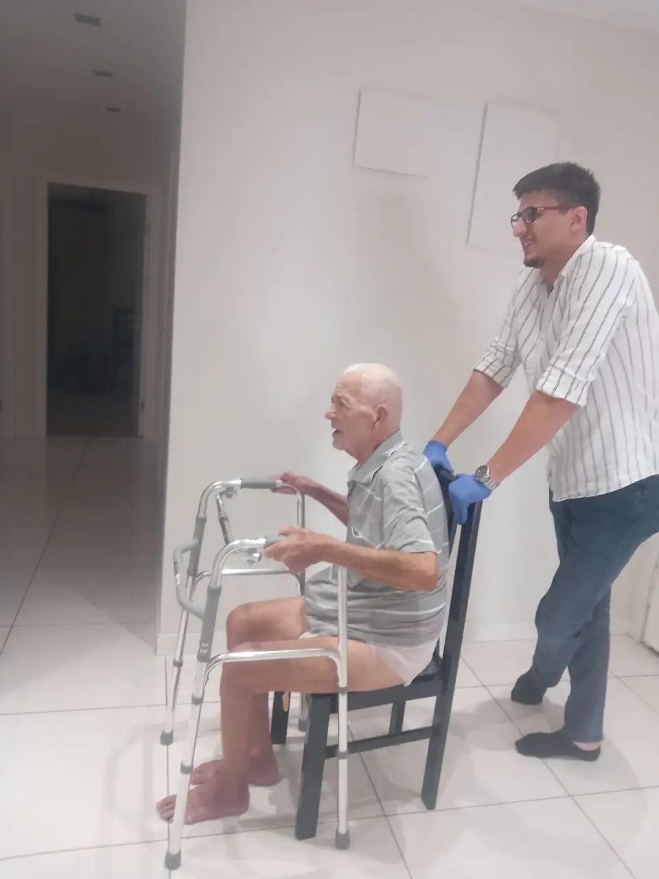İzmir Evde Fizik Tedavi(Felç ve Protez Ameliyatları) - Fizik Tedavi ve Rehabilitasyon - İzmir - galeri görseli