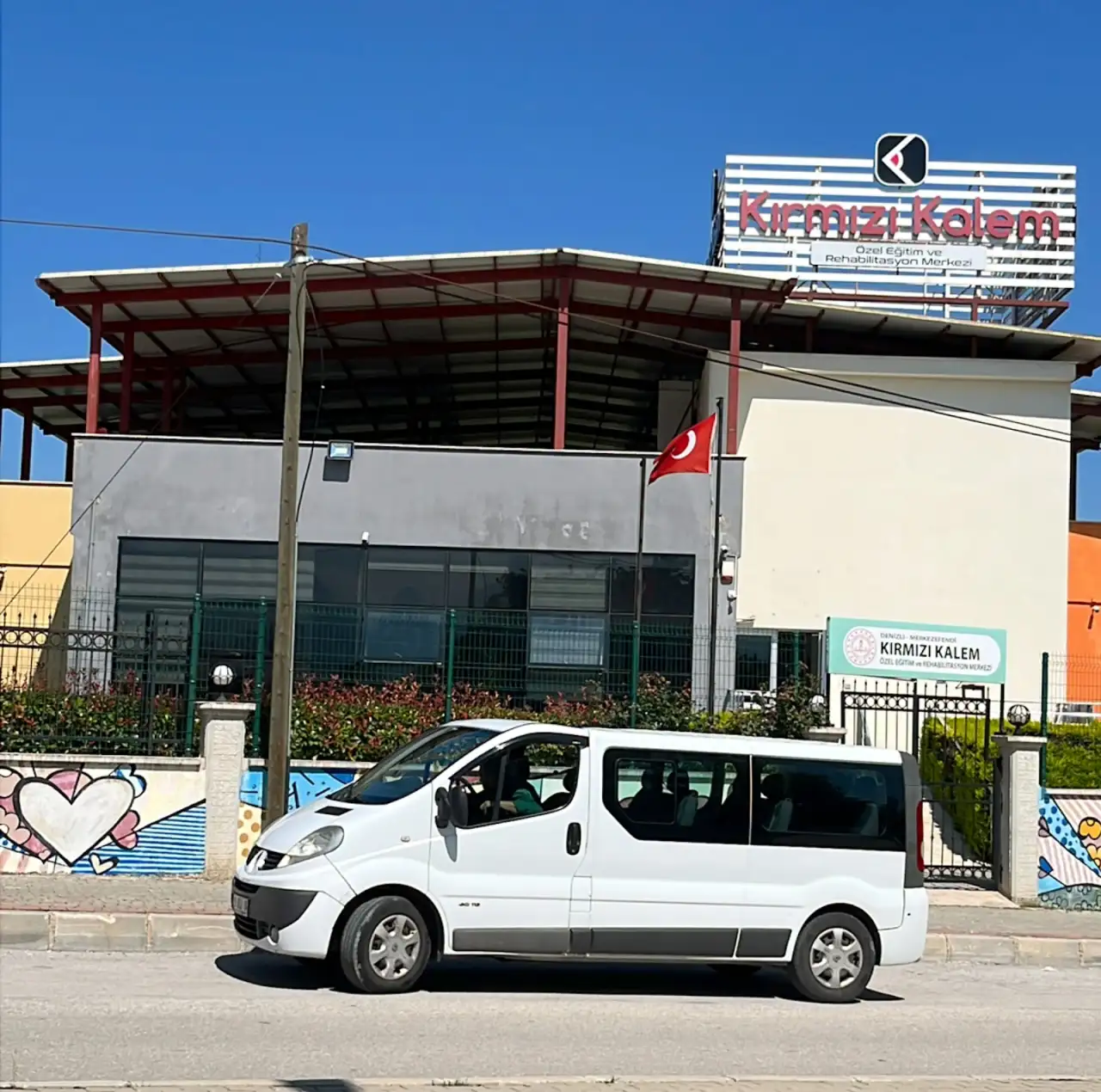 Kırmızı Kalem Özel Eğitim Ve Rehabilitasyon Merkezi - Özel Eğitim ve Gelişim Merkezi - Denizli - galeri görseli